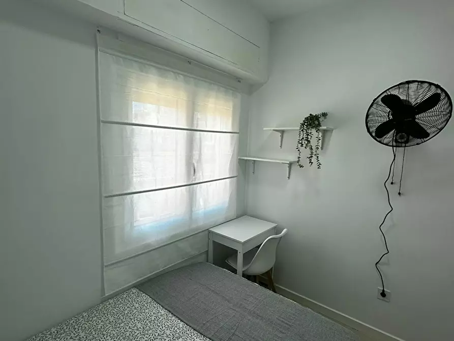 Immagine 2 di Camera in affitto  in Calle de Miguel Jiménez Reyes a Alicante/Alacant