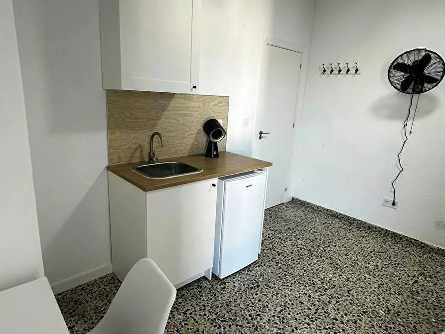 Immagine 3 di Camera in affitto  in Calle de Miguel Jiménez Reyes a Alicante/Alacant