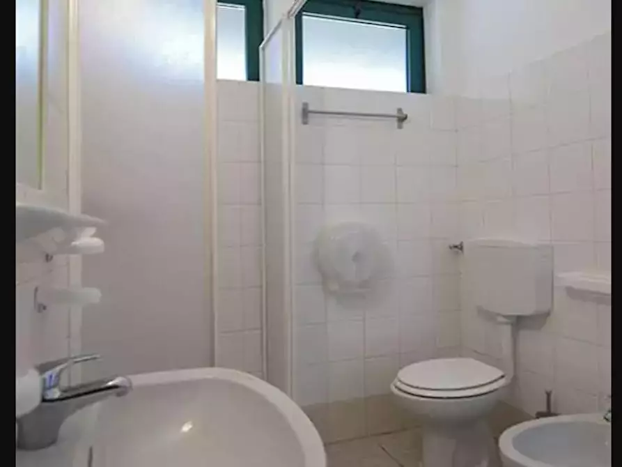 Immagine 3 di Camera in affitto  in Via Giacomo Brodolini a Cinisello Balsamo