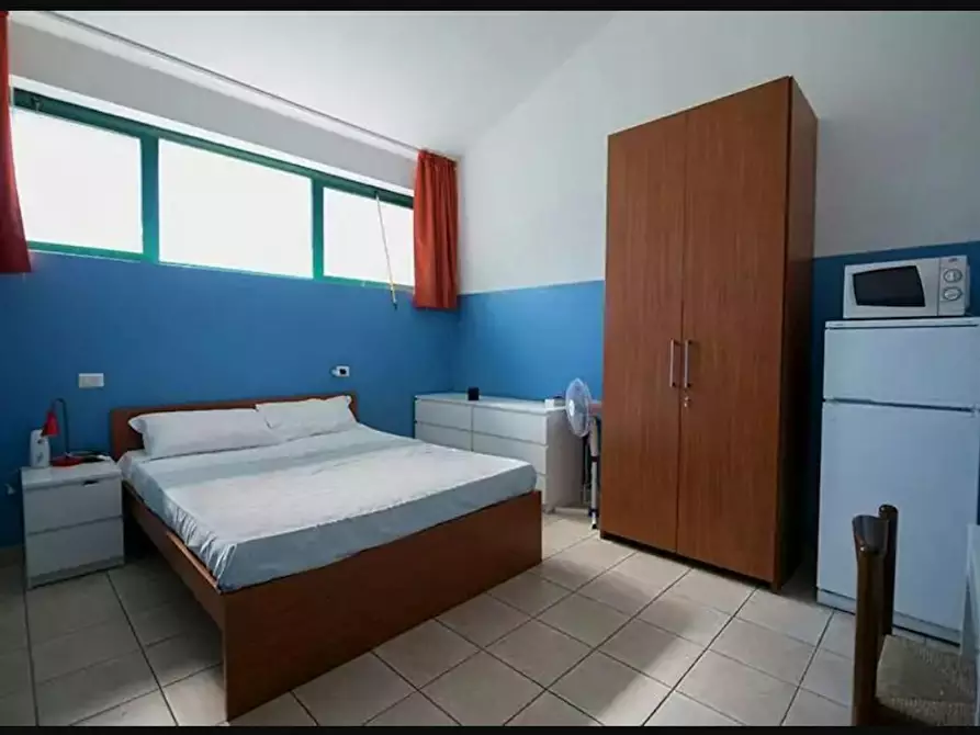 Immagine 2 di Camera in affitto  in Via Giacomo Brodolini a Cinisello Balsamo