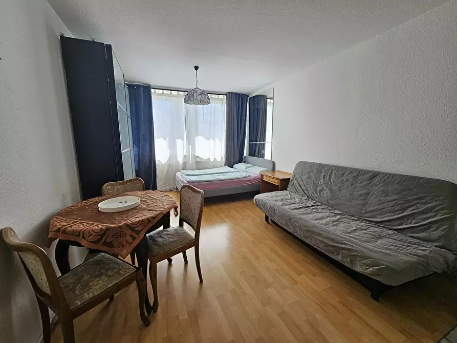 Immagine 1 di Appartamento in affitto  in Rochstraße a Berlin
