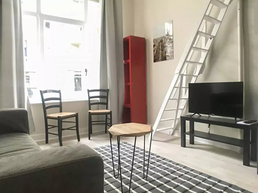Immagine 4 di Appartamento in affitto  in Avenue Ducpétiaux a Saint-Gilles