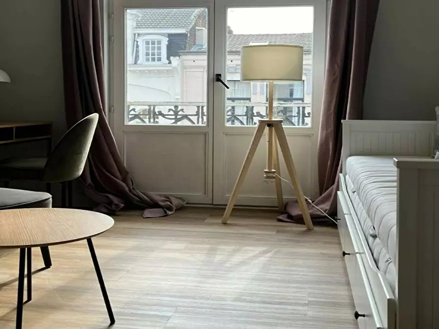 Immagine 3 di Appartamento in affitto  in Avenue Ducpétiaux a Saint-Gilles