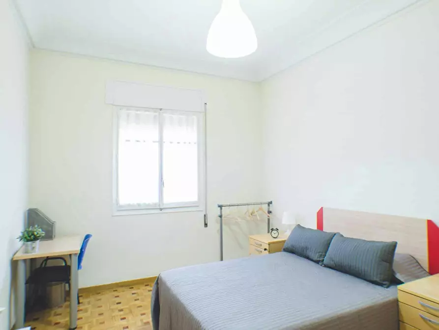 Immagine 2 di Camera in affitto  in Calle del Doctor Esquerdo a Madrid