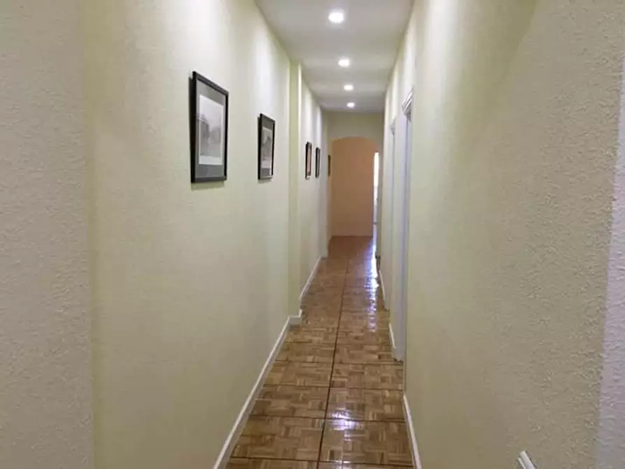 Immagine 9 di Camera in affitto  in Ronda de Valencia a Madrid