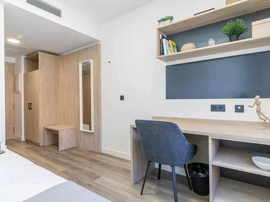 Immagine 5 di Camera in affitto  in Calle de Manuel Tovar a Madrid