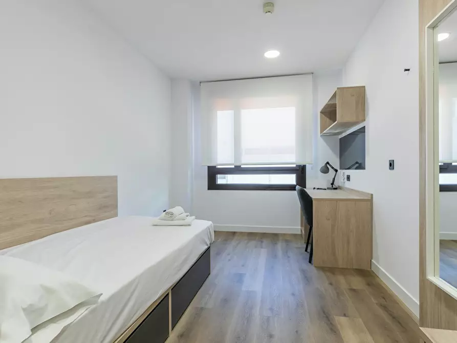 Immagine 7 di Camera in affitto  in Calle de Manuel Tovar a Madrid