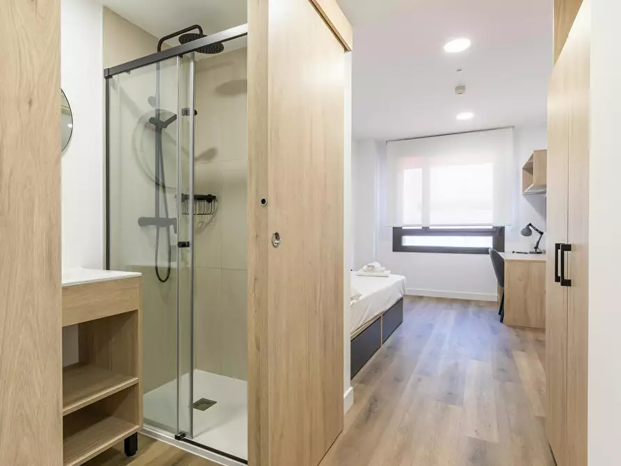 Immagine 9 di Camera in affitto  in Calle de Manuel Tovar a Madrid