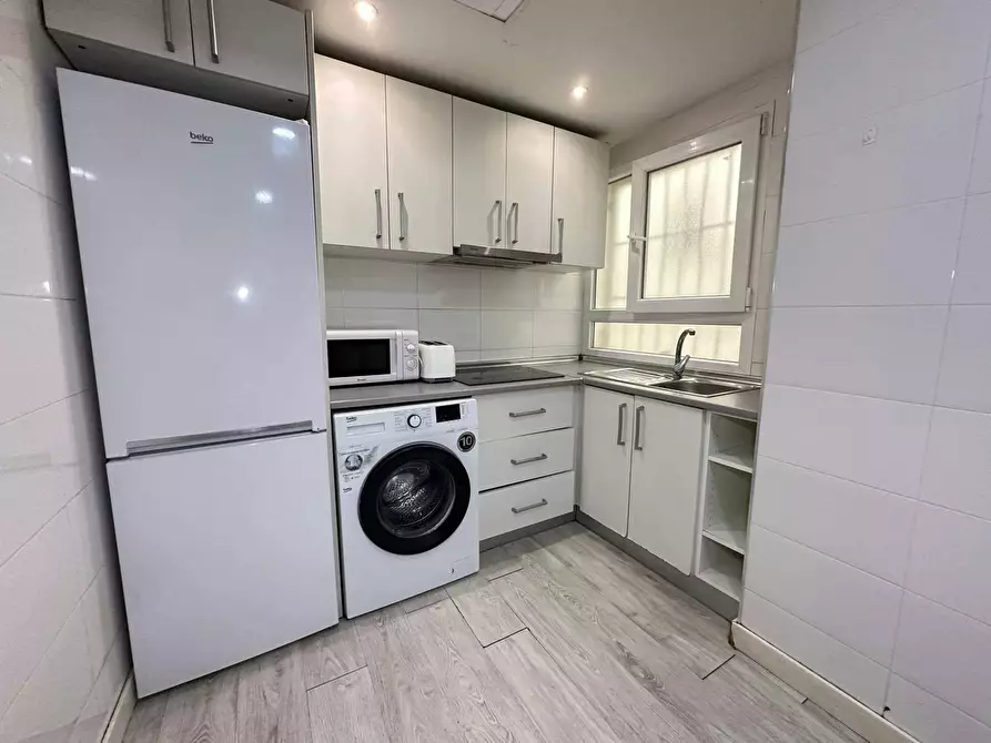 Immagine 4 di Camera in affitto  in Paseo de Santa María de la Cabeza a Madrid