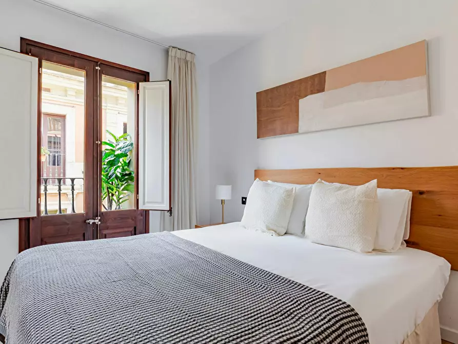 Immagine 9 di Appartamento in affitto  in Carrer del Notariat a Barcelona