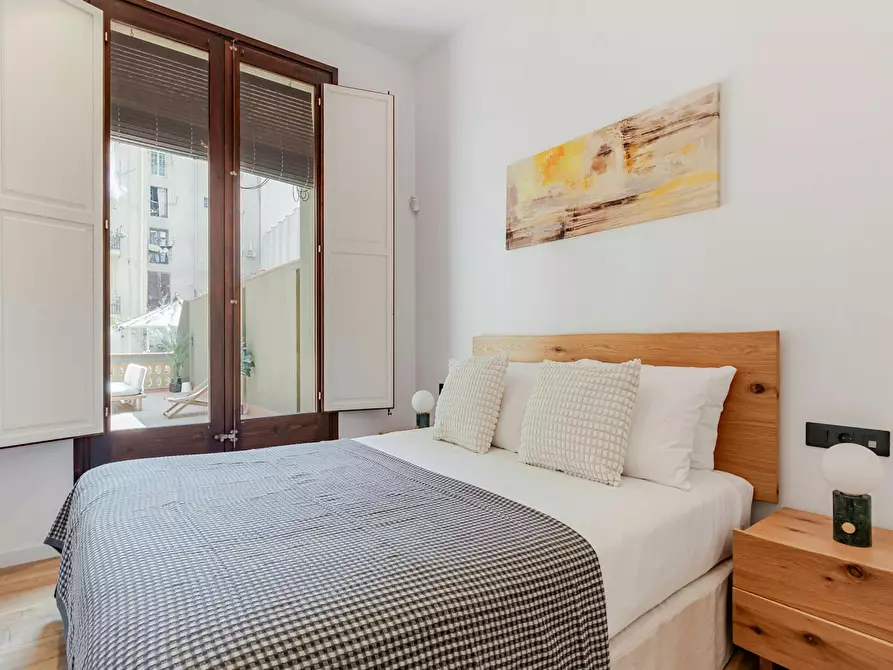 Immagine 10 di Appartamento in affitto  in Carrer del Notariat a Barcelona