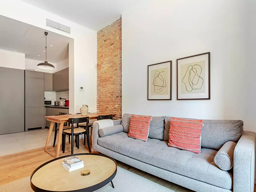 Immagine 2 di Appartamento in affitto  in Carrer del Notariat a Barcelona