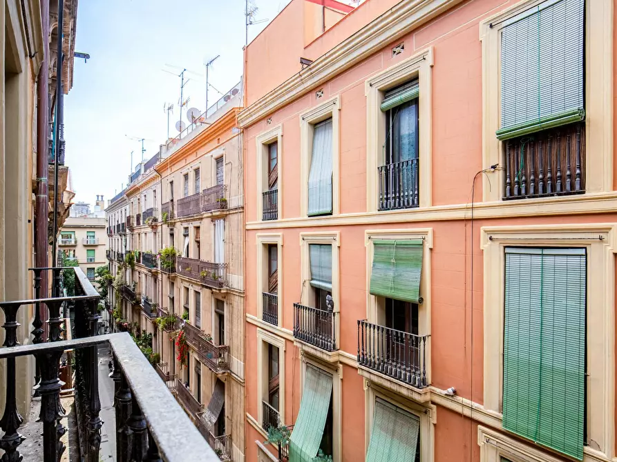 Immagine 3 di Appartamento in affitto  in Carrer del Notariat a Barcelona