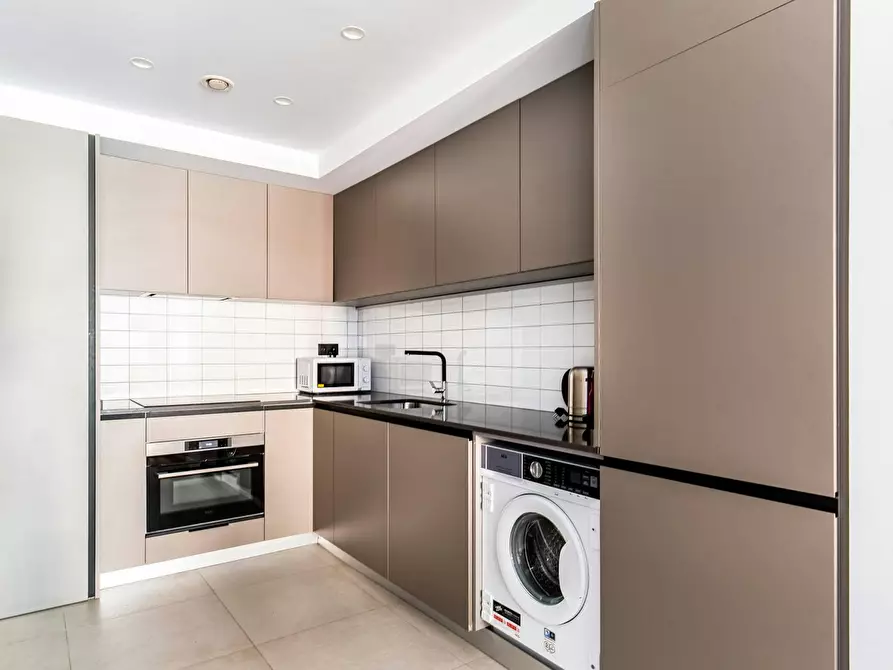 Immagine 5 di Appartamento in affitto  in Carrer del Notariat a Barcelona