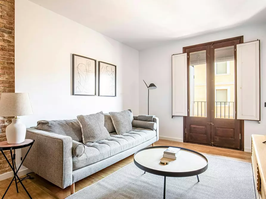 Immagine 1 di Appartamento in affitto  in Carrer del Notariat a Barcelona