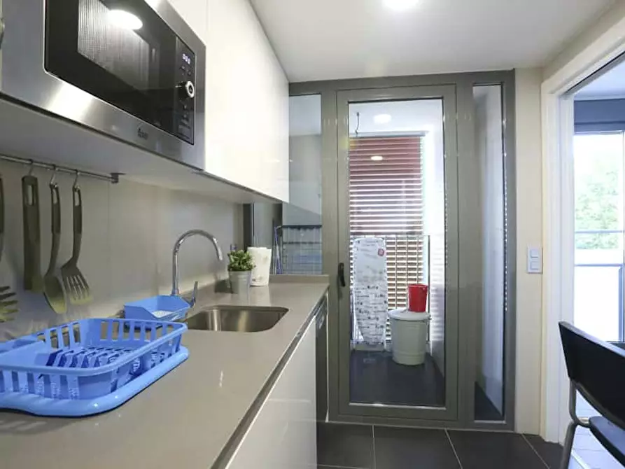 Immagine 10 di Camera in affitto  in Calle de Mira el Sol a Madrid