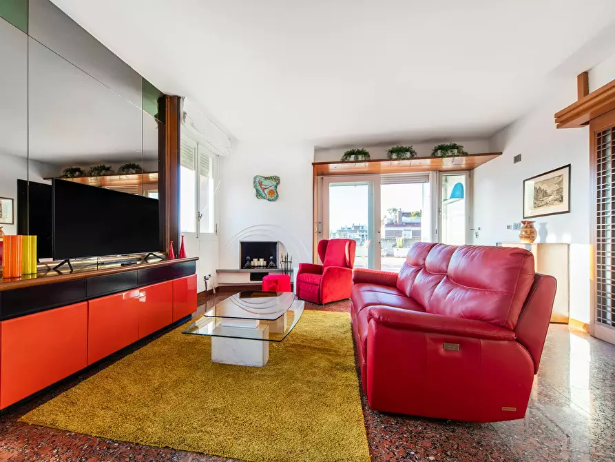 Immagine 3 di Camera in affitto  in Via Ermete Novelli a Bologna