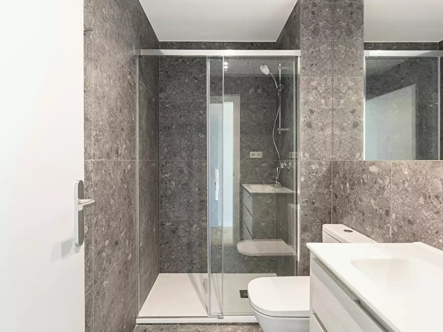 Immagine 7 di Camera in affitto  in Carrer d'Amigó a Barcelona