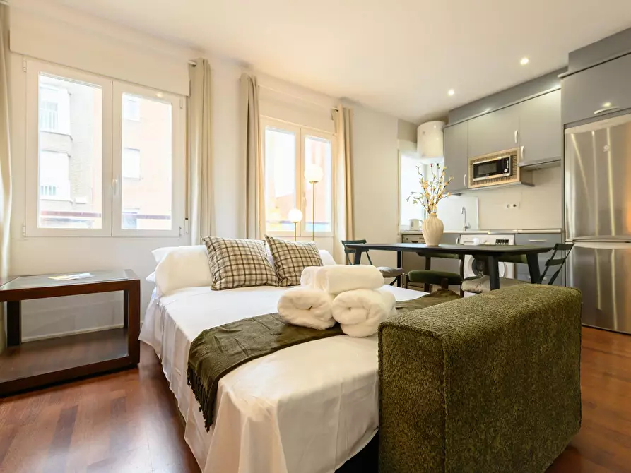 Immagine 10 di Appartamento in affitto  in Calle de Marcelino Álvarez a Madrid