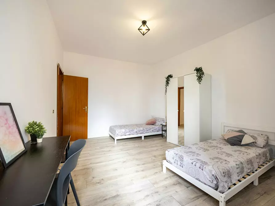 Immagine 3 di Camera in affitto  in Via Don Giovanni Bosco a Milano