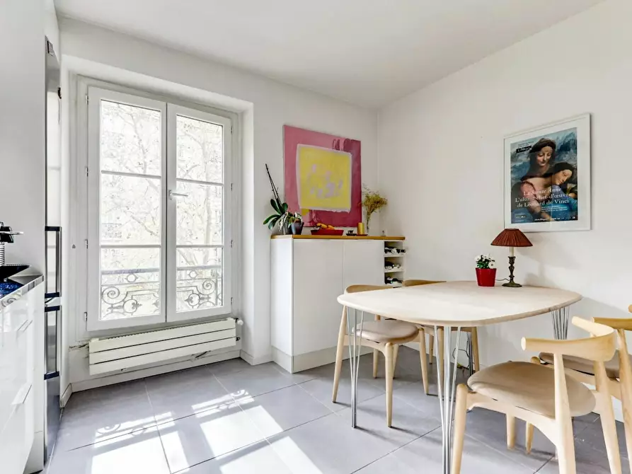 Immagine 8 di Appartamento in affitto  in Rue de Grenelle a Paris 07