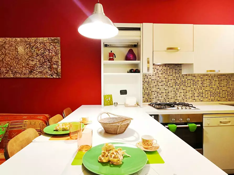 Immagine 6 di Appartamento in affitto  in Via Desenzano a Milano