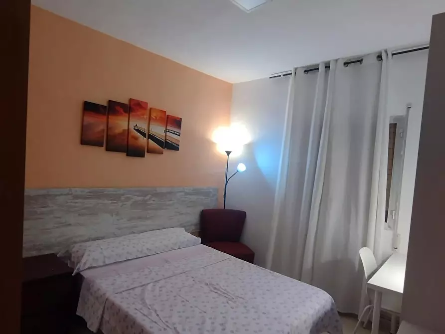 Immagine 6 di Camera in affitto  in Calle del Halcón a Madrid