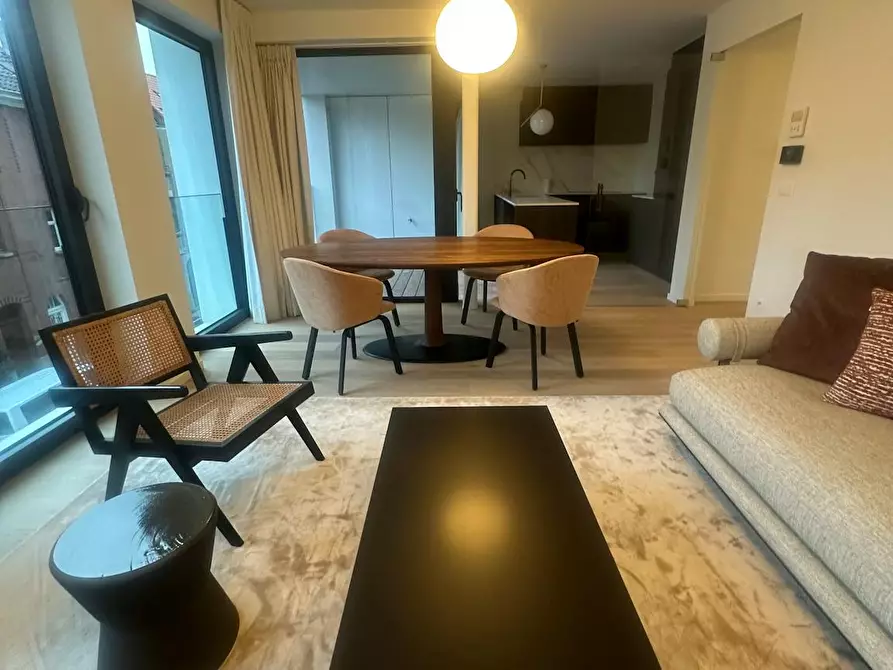 Immagine 3 di Appartamento in affitto  in Hofstraat a Gent