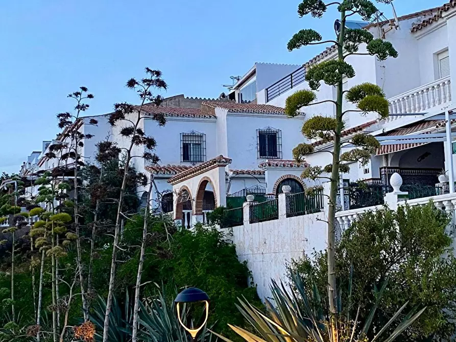 Immagine 2 di Camera in affitto  in Urbanización Balcón de Málaga a La Araña