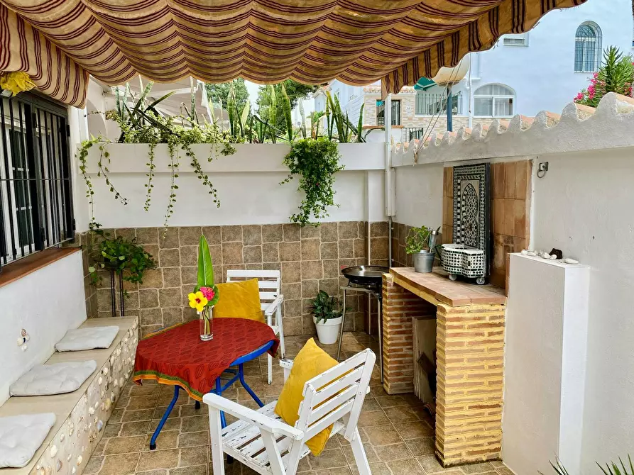 Immagine 8 di Camera in affitto  in Urbanización Balcón de Málaga a La Araña