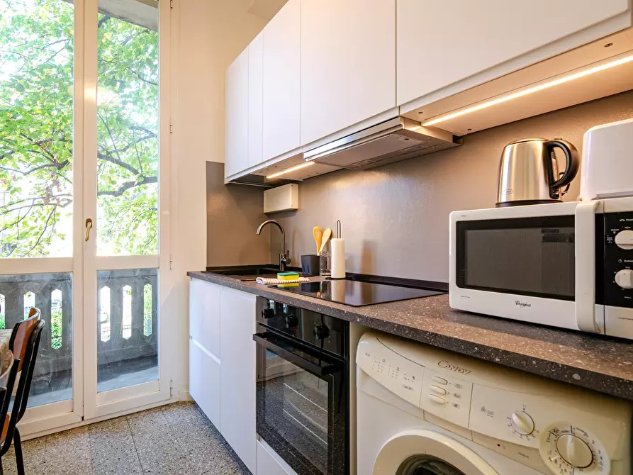 Immagine 1 di Appartamento in affitto  in Via Gastone Rossi a Bologna