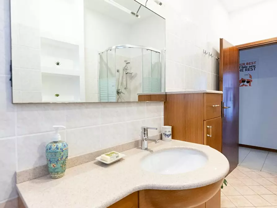 Immagine 10 di Camera in affitto  in Viale Fratelli Spazzoli a Forli'