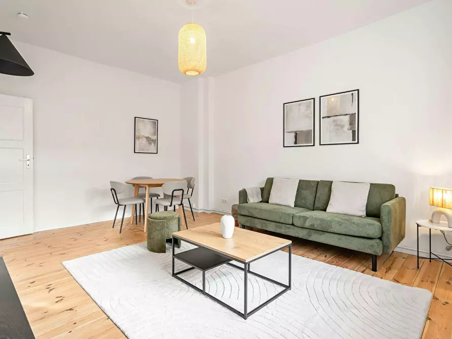 Immagine 1 di Appartamento in affitto  in Steegerstraße a Berlin