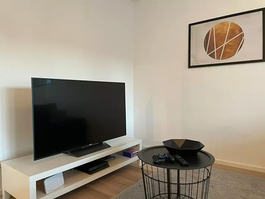 Immagine 3 di Appartamento in affitto  in Goethestraße a Düsseldorf