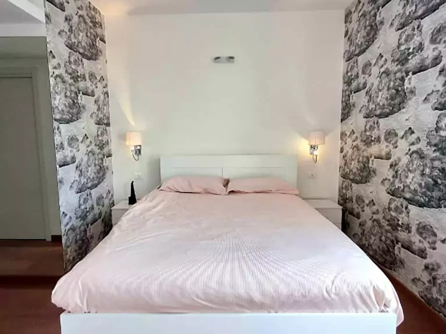 Immagine 1 di Appartamento in affitto  in Via Medeghino a Milano
