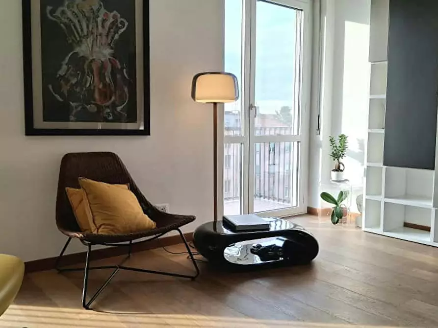 Immagine 8 di Appartamento in affitto  in Via Medeghino a Milano