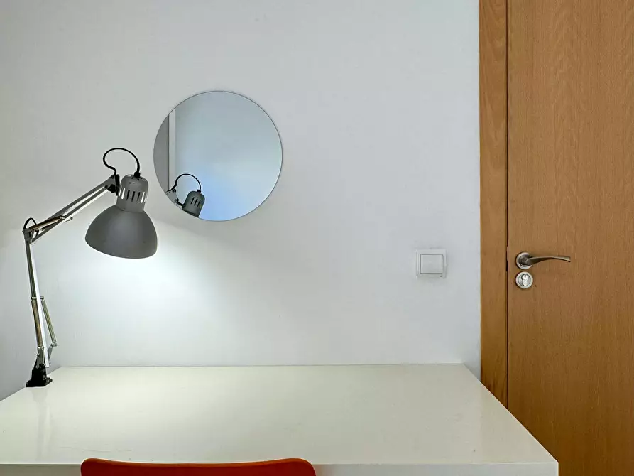 Immagine 6 di Camera in affitto  in Carrer de Sor Eulàlia d'Anzizu a Barcelona