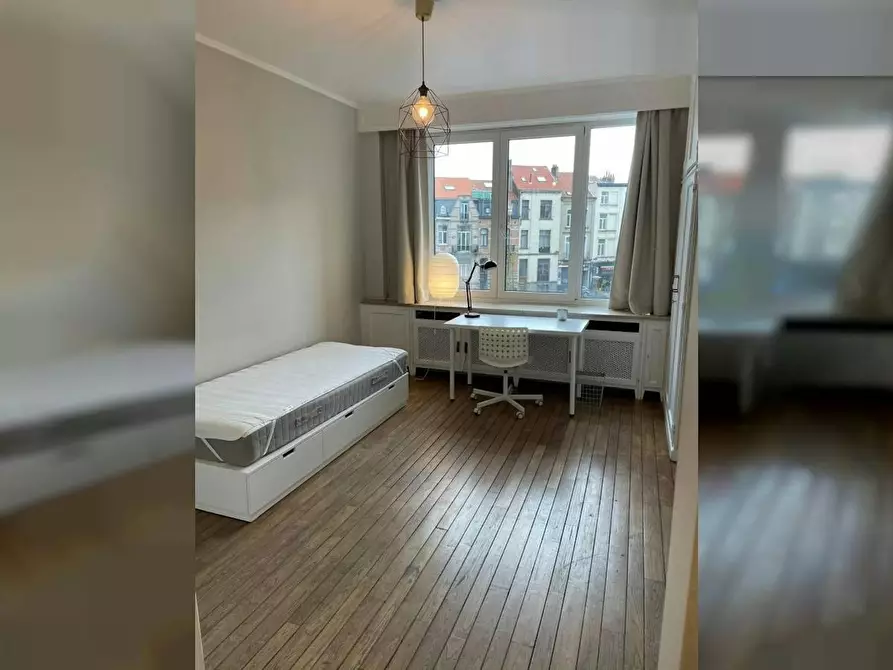 Immagine 8 di Appartamento in affitto  in Place de la Petite Suisse a Ixelles