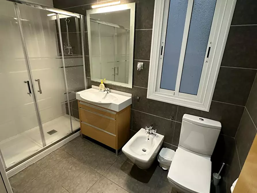 Immagine 5 di Camera in affitto  in Carrer d'Arizala a Barcelona