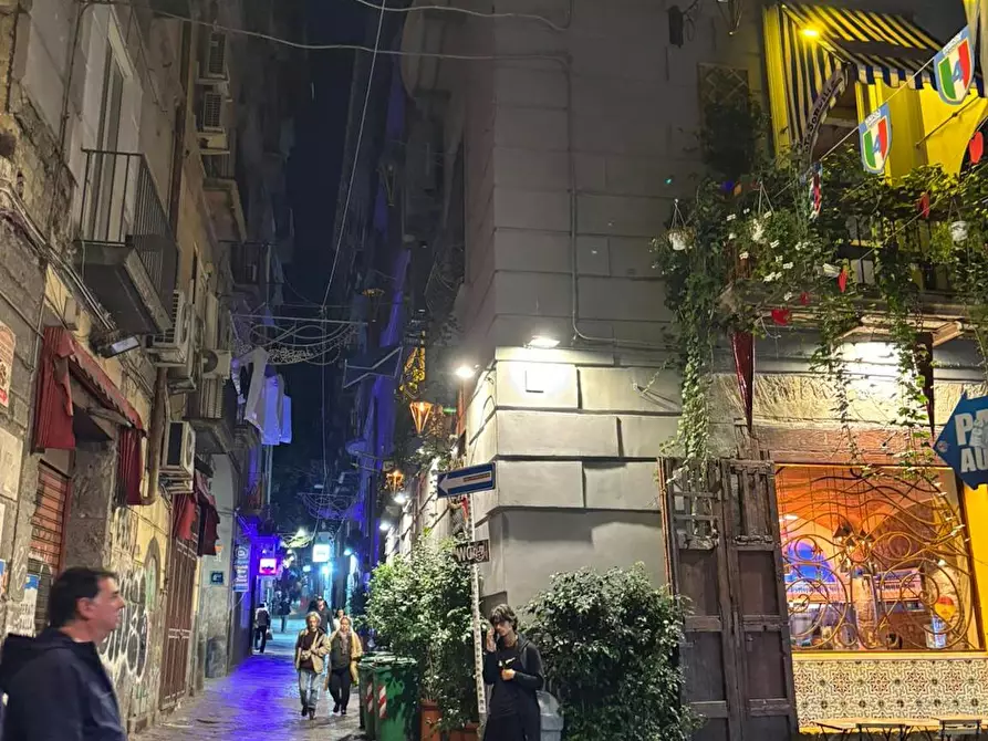 Immagine 9 di Camera in affitto  in Via Atri a Napoli