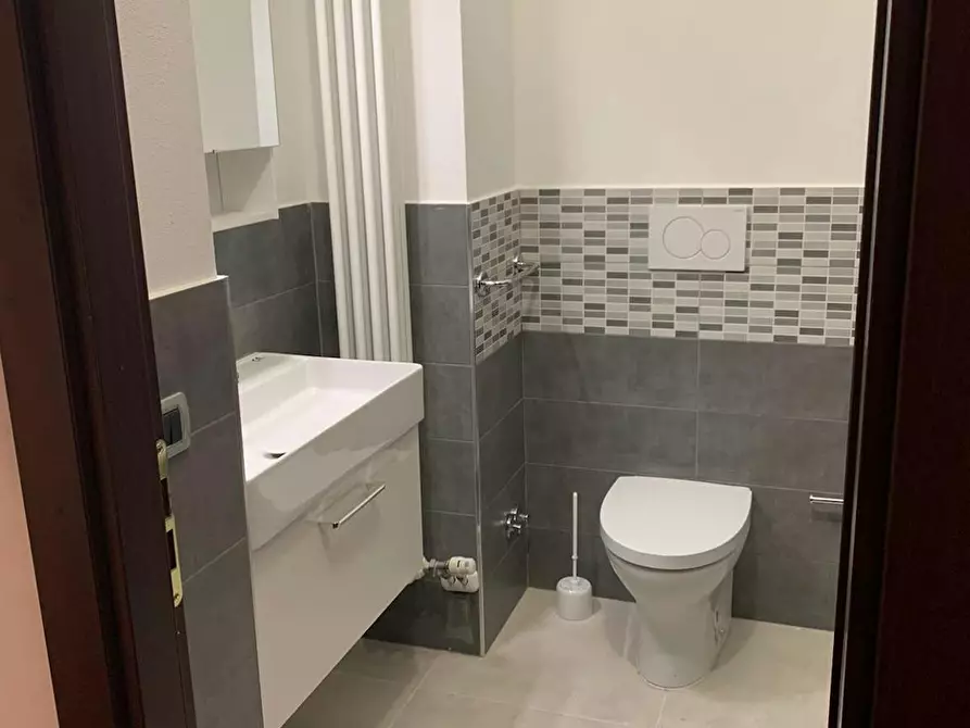 Immagine 6 di Camera in affitto  in Via Angelo Masina a Milano