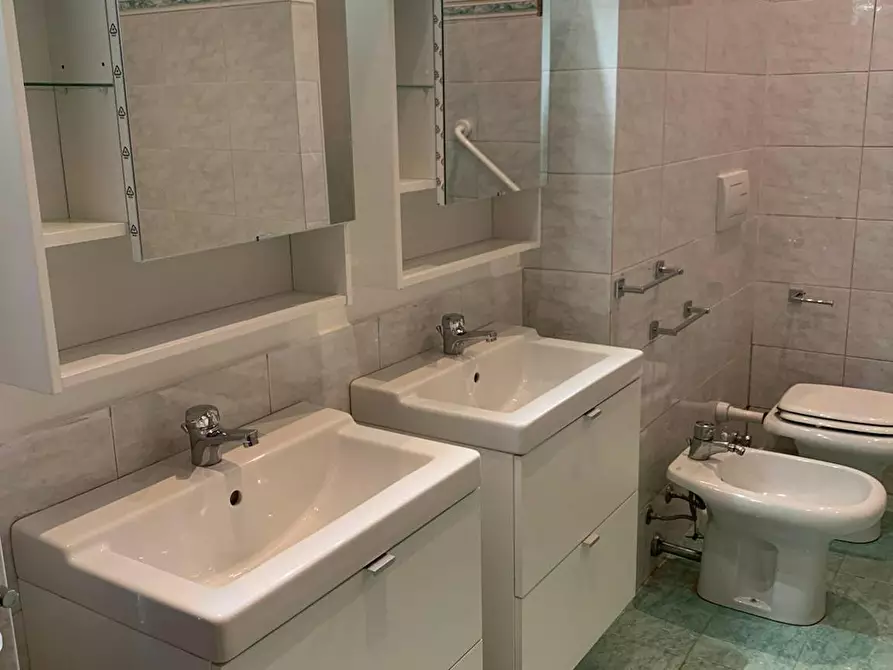 Immagine 4 di Camera in affitto  in Via Angelo Masina a Milano