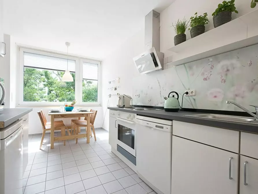 Immagine 10 di Appartamento in affitto  in Krachtstraße a Berlin Friedrichshain
