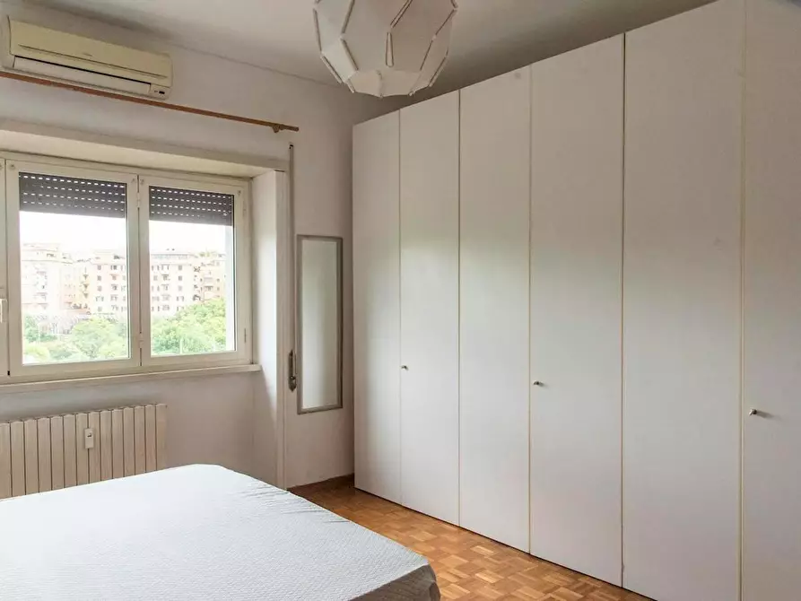 Immagine 1 di Camera in affitto  in Via Quirino Majorana a Roma