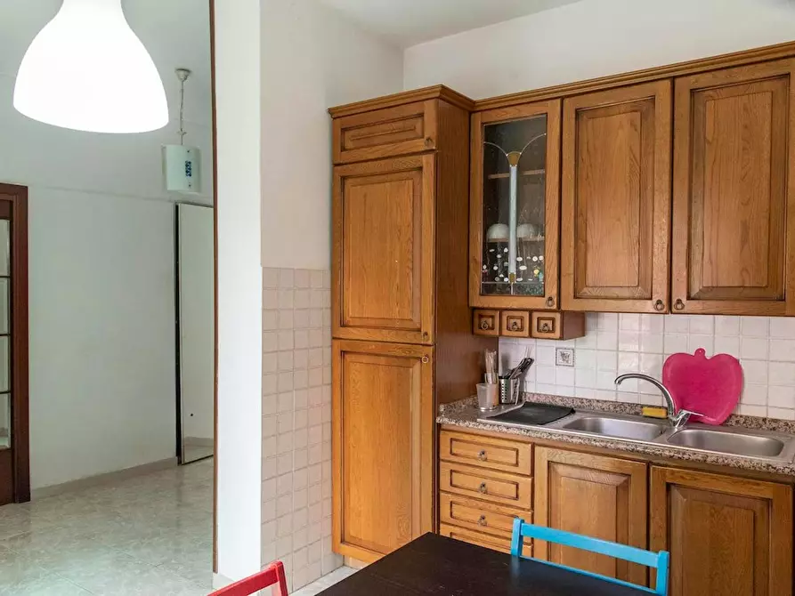 Immagine 8 di Camera in affitto  in Via Quirino Majorana a Roma