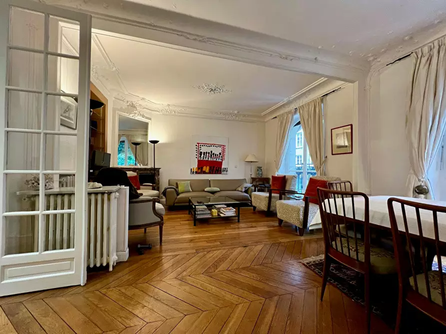Immagine 7 di Appartamento in affitto  in Rue Damrémont a Paris 18