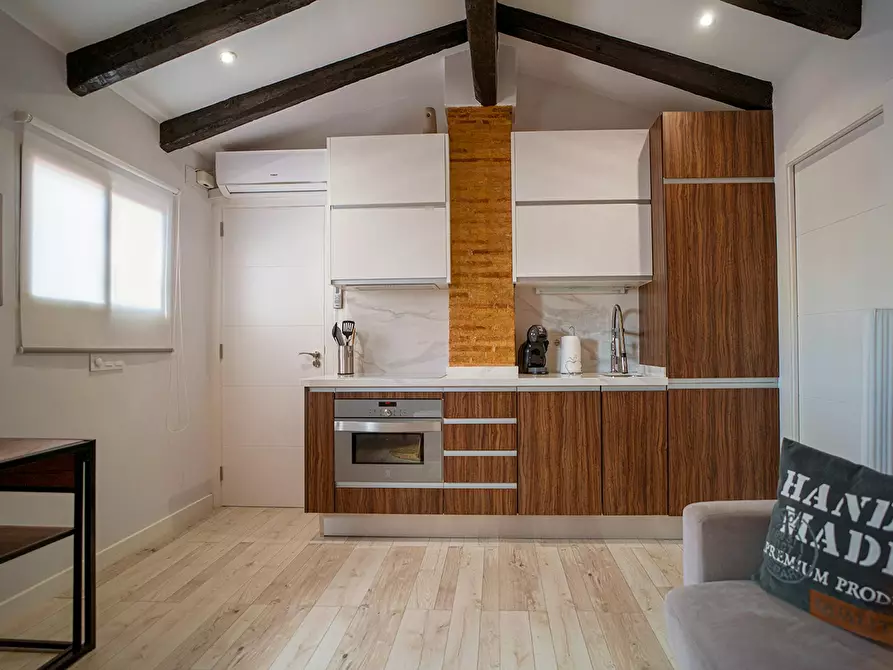 Immagine 2 di Appartamento in affitto  in Carrer de Pelai a Valencia