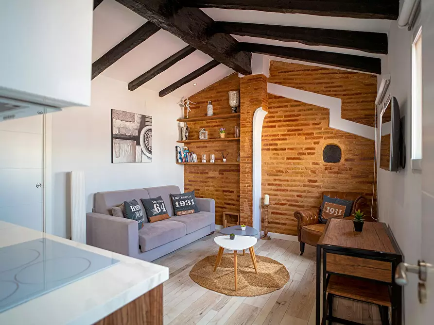 Immagine 1 di Appartamento in affitto  in Carrer de Pelai a Valencia