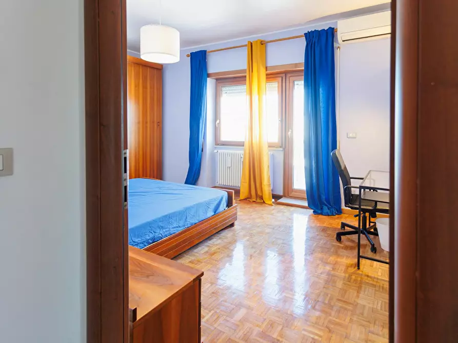 Immagine 5 di Camera in affitto  in Via Padre Semeria a Roma