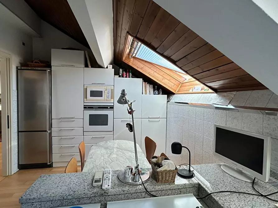 Immagine 9 di Appartamento in affitto  in Via Antonio Canova a Milano